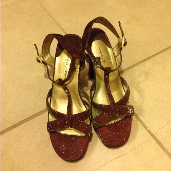 Chinese Laundry Red sparkling heels ✨