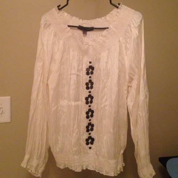 Nine West shirt