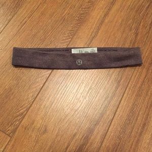 Lululemon Skinny Fly Away Tamer Headband