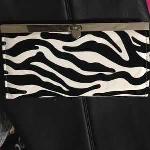 Zebra accordion wallet
