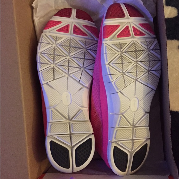 Nike free runs 5.0 - Picture 2 of 4