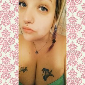 Meet your Posher, Mccayla