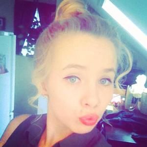 Meet your Posher, Toni