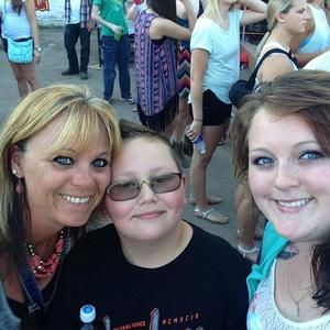 Meet your Posher, Daneen