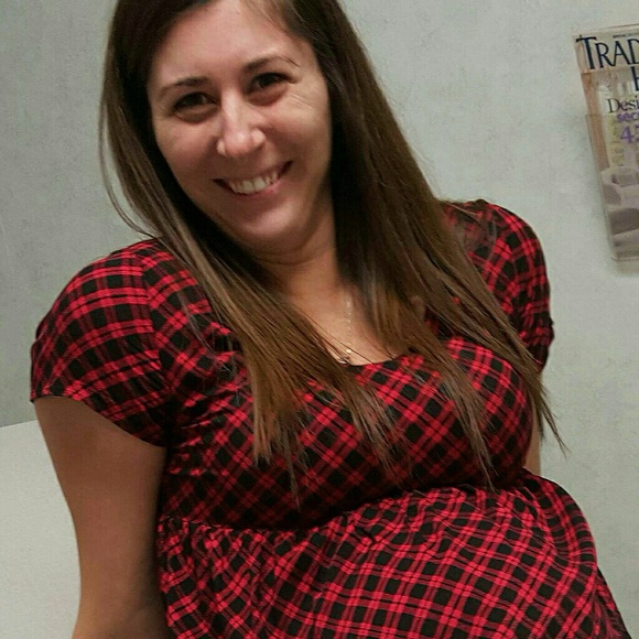 Meet your Posher, Emmaleigh