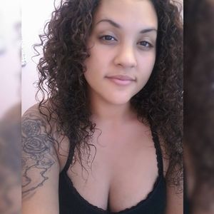 Meet your Posher, Keyshla