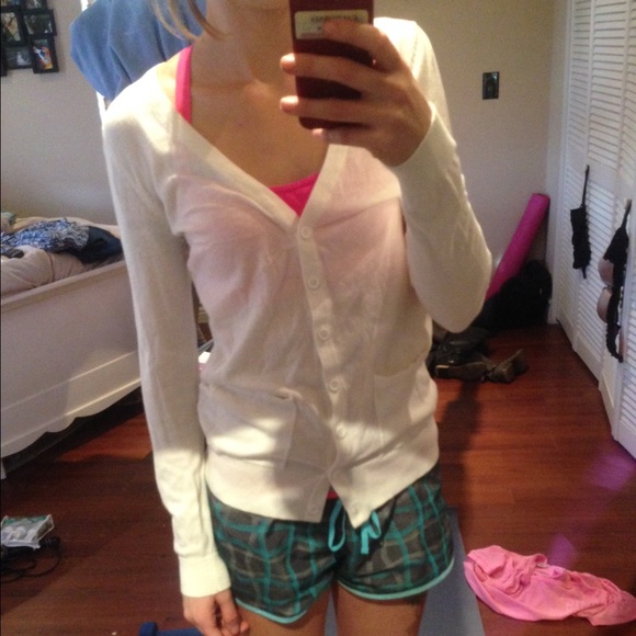 white long sleeve cardigan