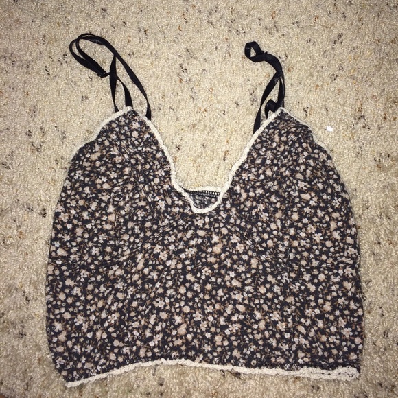 Brandy Melville bralette