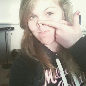 Meet your Posher, Lucy