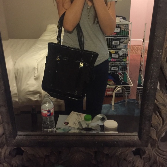 Dark brown Kate spade patent and suede bag - Picture 3 of 4