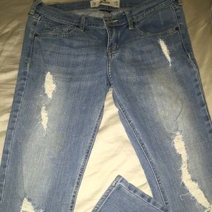 Hollister light wash skinny jeans