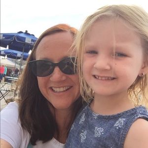 Meet your Posher, Sandy