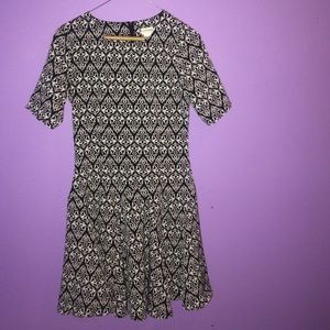 Pattern pleat dress