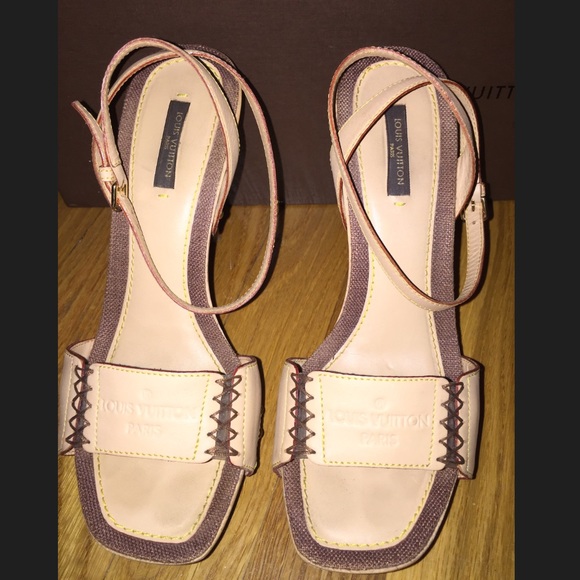 Louis Vuitton heels - Picture 2 of 4