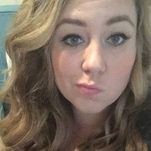 Meet your Posher, Jillian