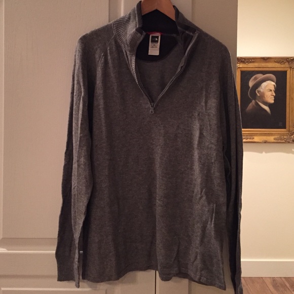 Men's North Face 3/4 zip Sweater