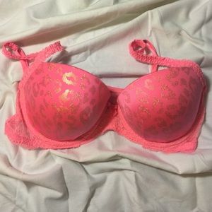 Brand New "Pink Flirt Push Up" Bra From VS
