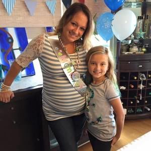 Meet your Posher, Stephanie