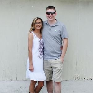 Meet your Posher, Liz