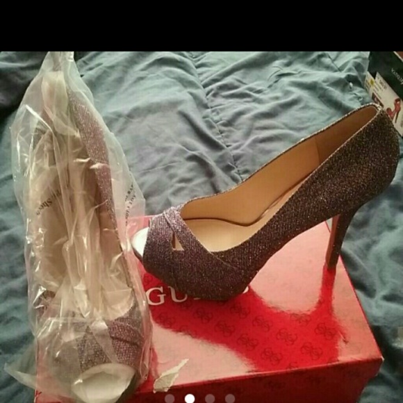 Guess shoes - Picture 2 of 4