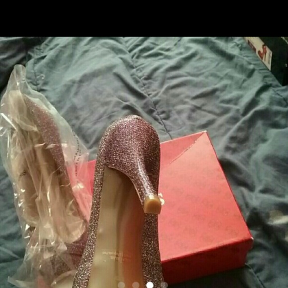 Guess shoes - Picture 3 of 4