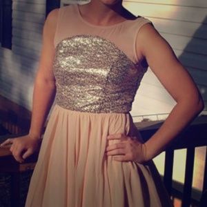 Homecoming dress for sale asking 45$ size 4