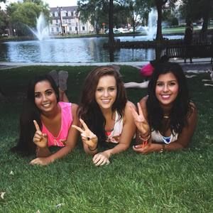 Meet your Posher, Caroline