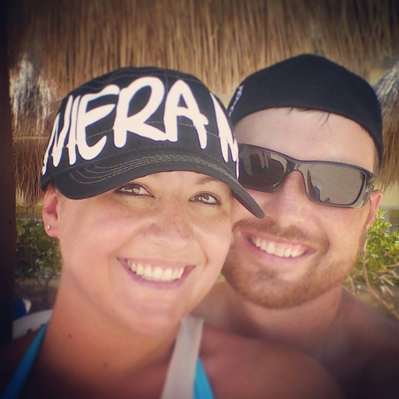 Meet your Posher, Kayla - Picture 7 of 8