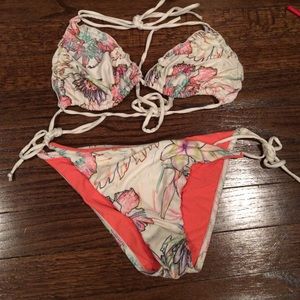 Hurley String Bikini