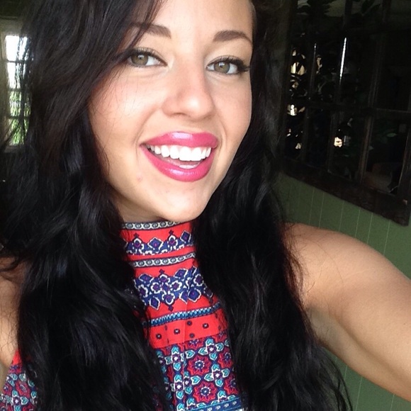 Meet your Posher, Sabrina - Picture 1 of 1