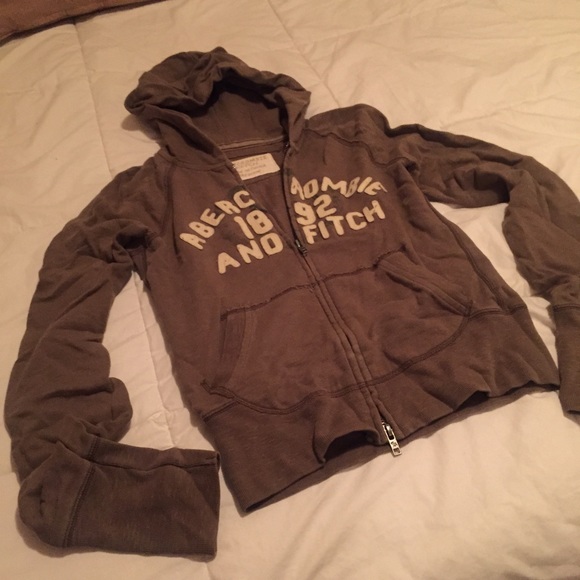 Abercrombie & Fitch zip up. Great condition.