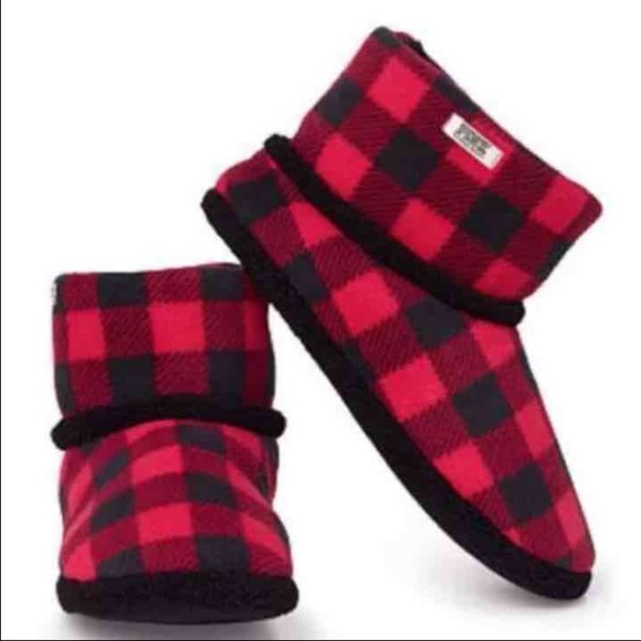 vs pink slippers pink s secret new pink vs plaid slipper all vs pink slippers pink s secret new pink vs plaid slipper all