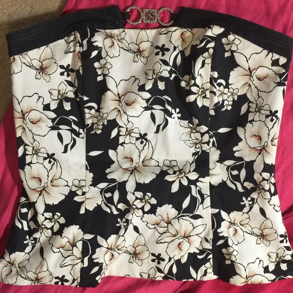 White House Black Market Straplss Corset-Style Top