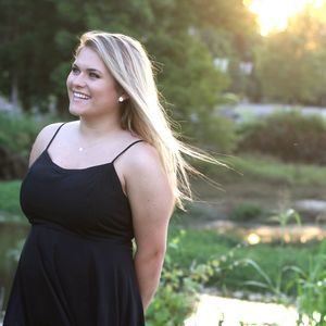 Meet your Posher, Hannah