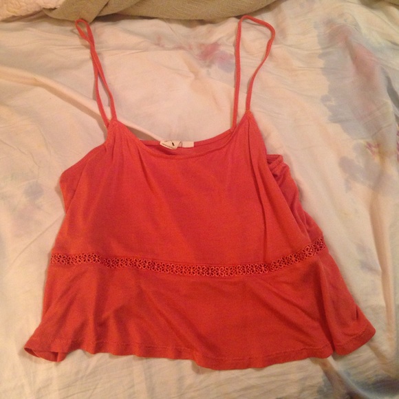 Tank top crop top