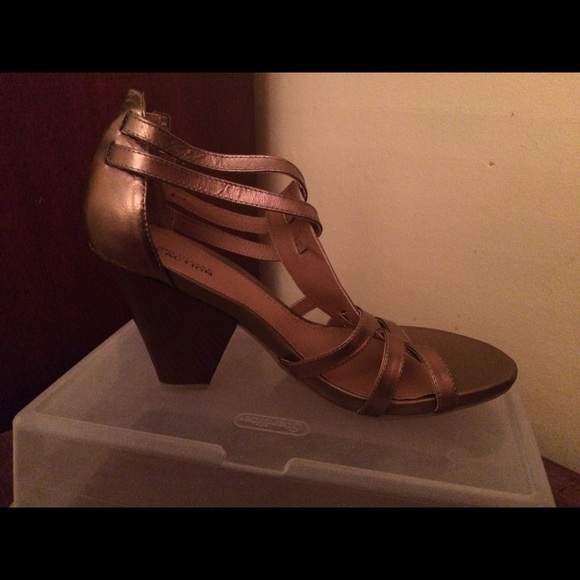 Shoes - Picture 2 of 2