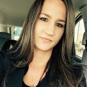 Meet your Posher, Veronica