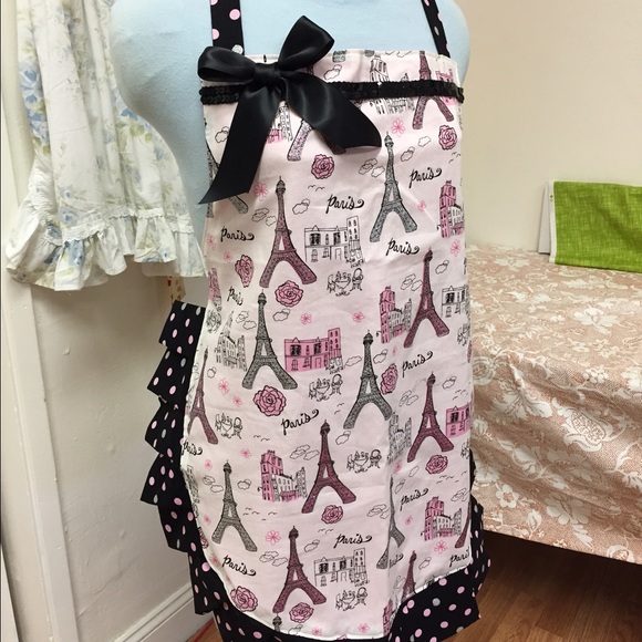 Ruffle Paris Apron