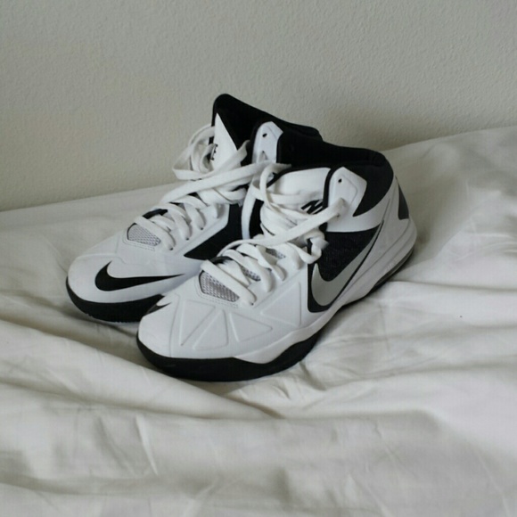 Women's Nike Basketball Shoes