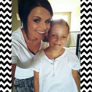 Meet your Posher, Joani