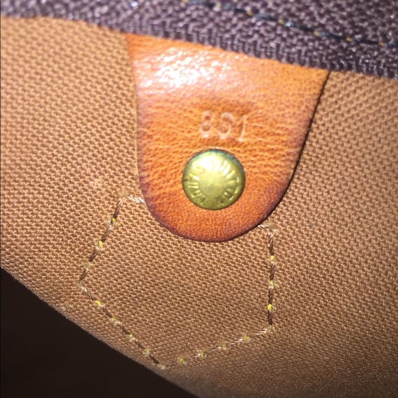 SOLD - Picture 4 of 4