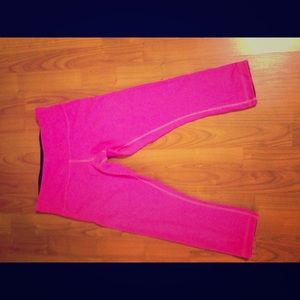 Lululemonv size 4 crop pant