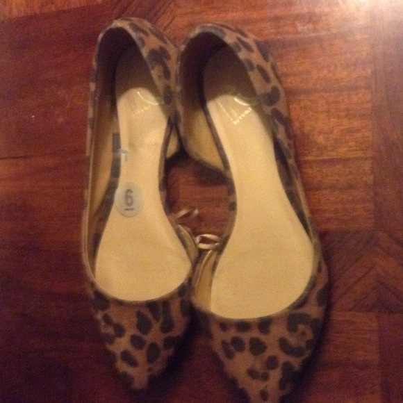 Dress shoes