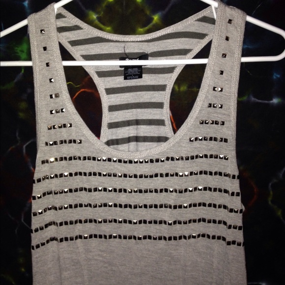 Studded Tank - Picture 3 of 4