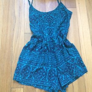 UO super cute romper