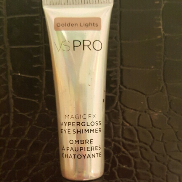 Victoria's Secret Hypergloss eye shimmer