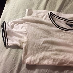 Top shop white shirt w black an white collar