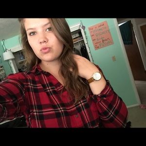 Meet your Posher, Lauren