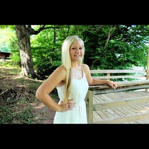 Meet your Posher, Alyssa