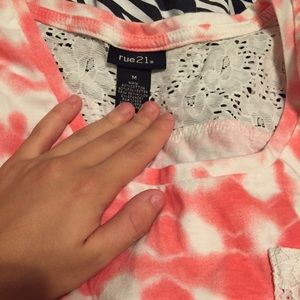 Rue 21 tie die shirt size medium ❗️❗️❗️